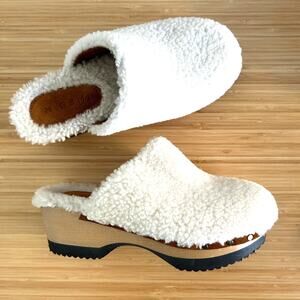 M. Gemi Greta Shearling Clog Size 38